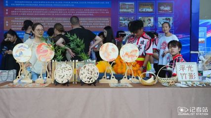 我校參加珠海市職業(yè)教育活動周啟動儀式暨職教風采展示活動